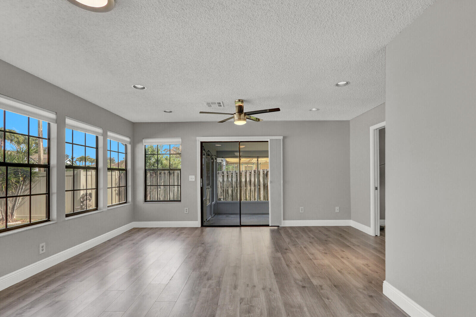 MEADOWLAND COVE 1 OF WELLINGTON - Residential