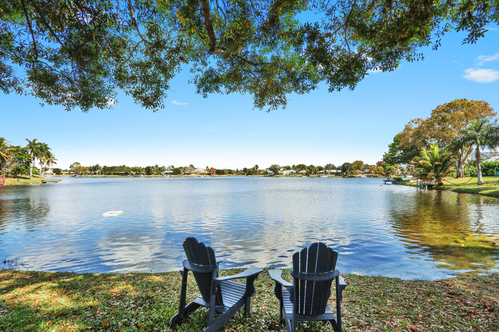 MEADOWLAND COVE 1 OF WELLINGTON - Residential