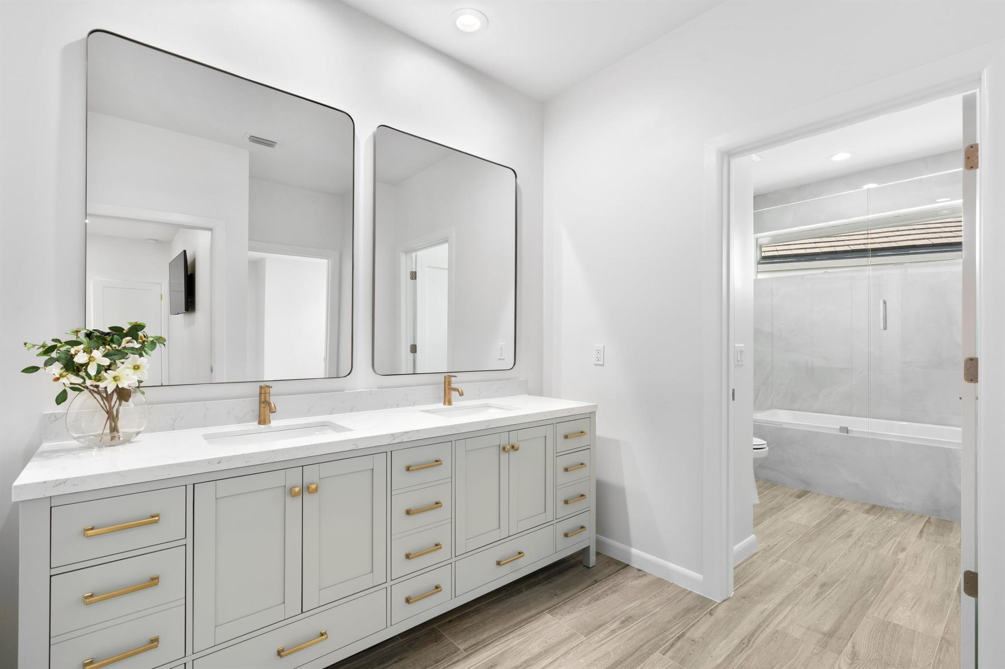 Brookside 3 - Residential