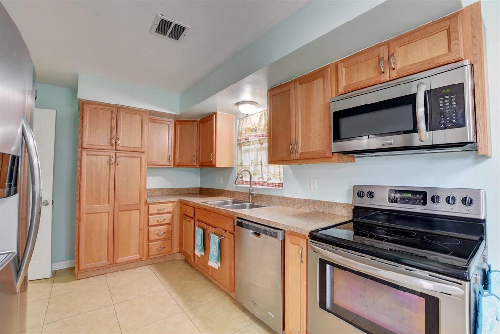 DILLMAN HEIGHTS 1 - Residential