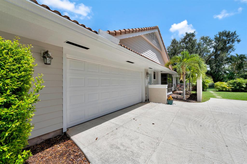 PGA RESORT COMMUNITY 6 - Residential