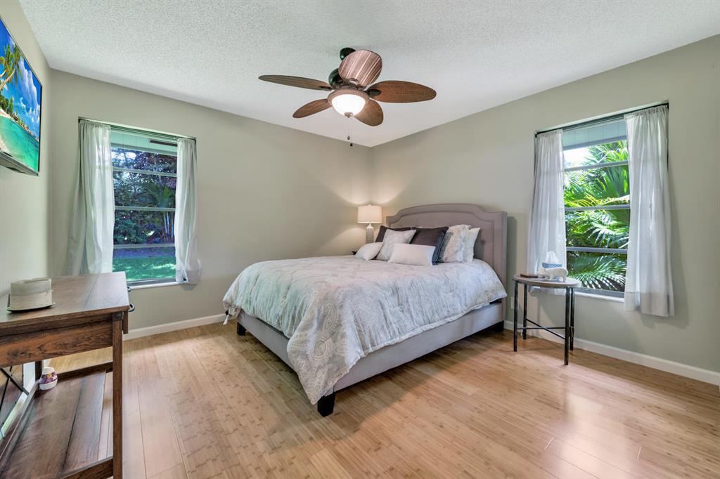 PGA RESORT COMMUNITY 6 - Residential