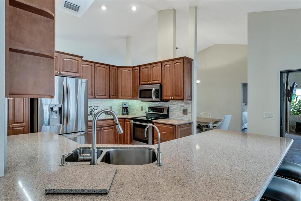 PGA RESORT COMMUNITY 6 - Residential