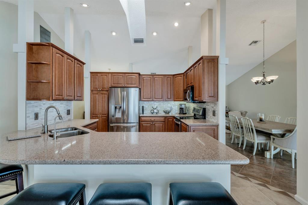 PGA RESORT COMMUNITY 6 - Residential