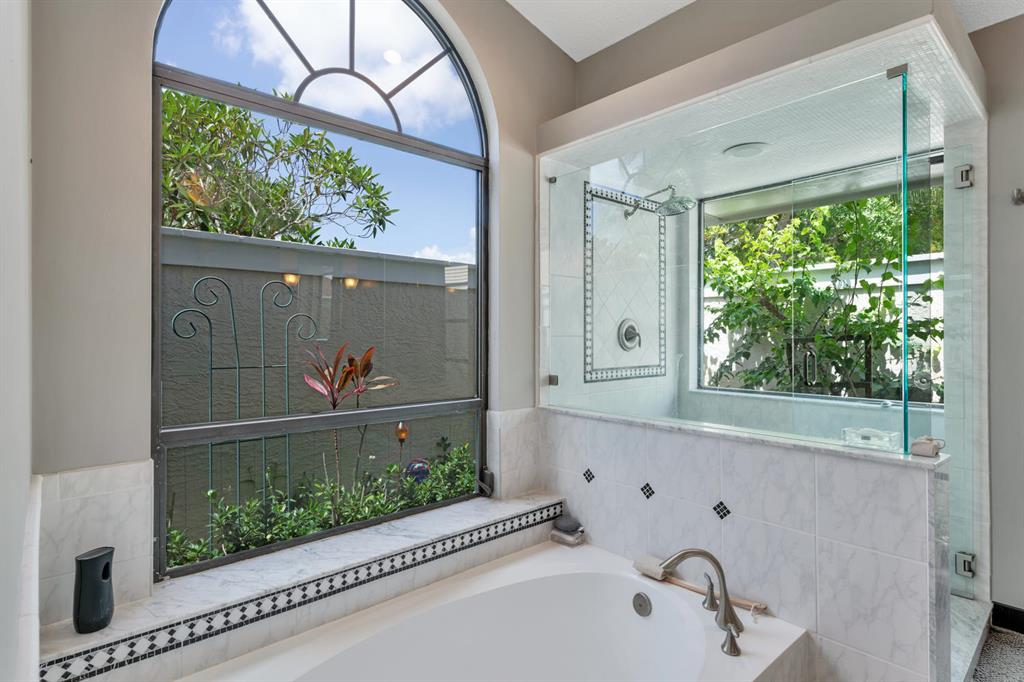 PGA RESORT COMMUNITY 6 - Residential