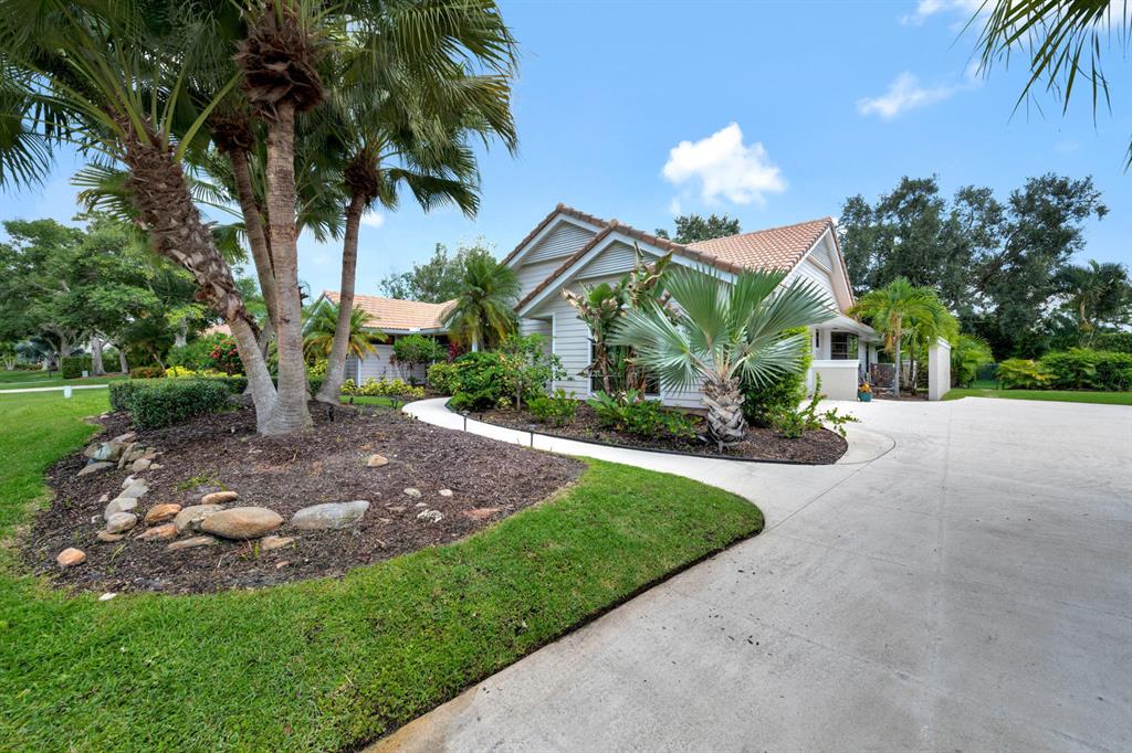 PGA RESORT COMMUNITY 6 - Residential