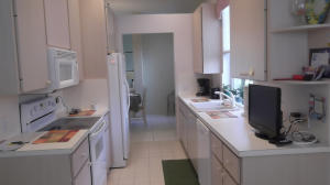 THE HAMPTON AT SLW - Residential