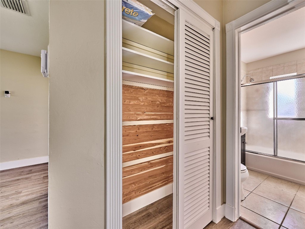 NORTH ANDREWS TERRACE - Residential