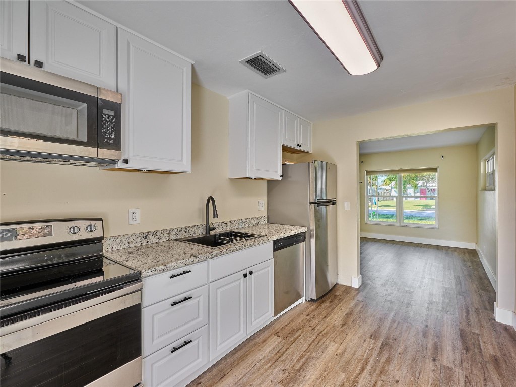 NORTH ANDREWS TERRACE - Residential