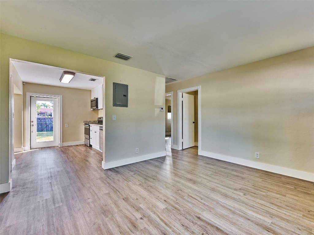 NORTH ANDREWS TERRACE - Residential