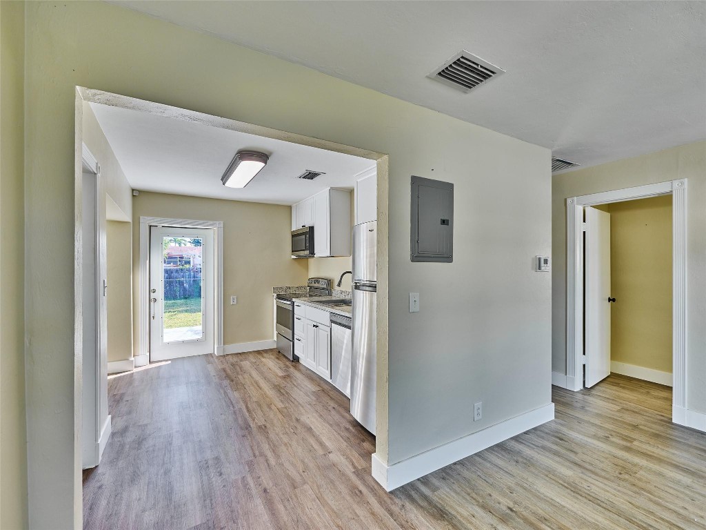 NORTH ANDREWS TERRACE - Residential