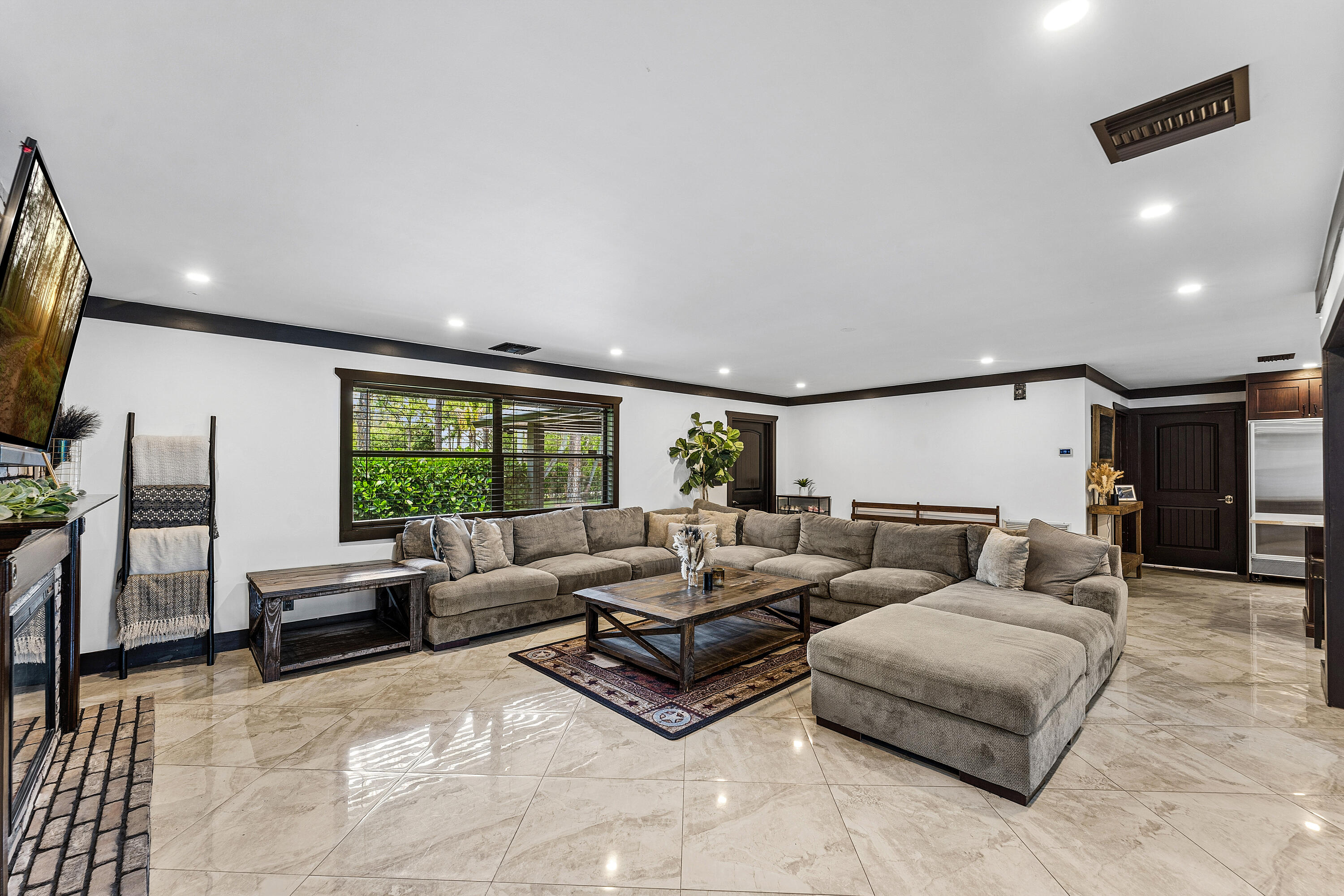 Loxahatchee - Residential