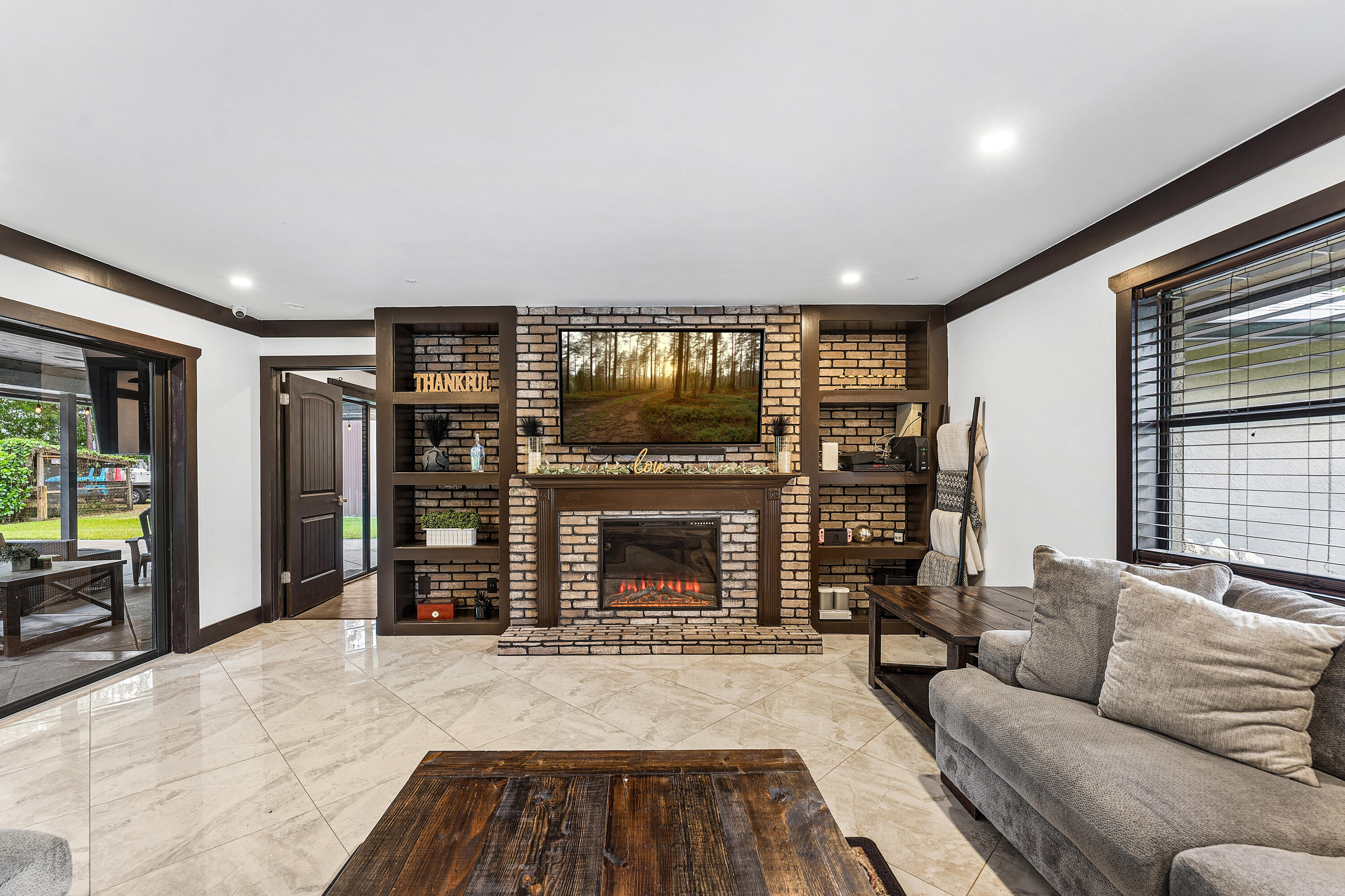 Loxahatchee - Residential