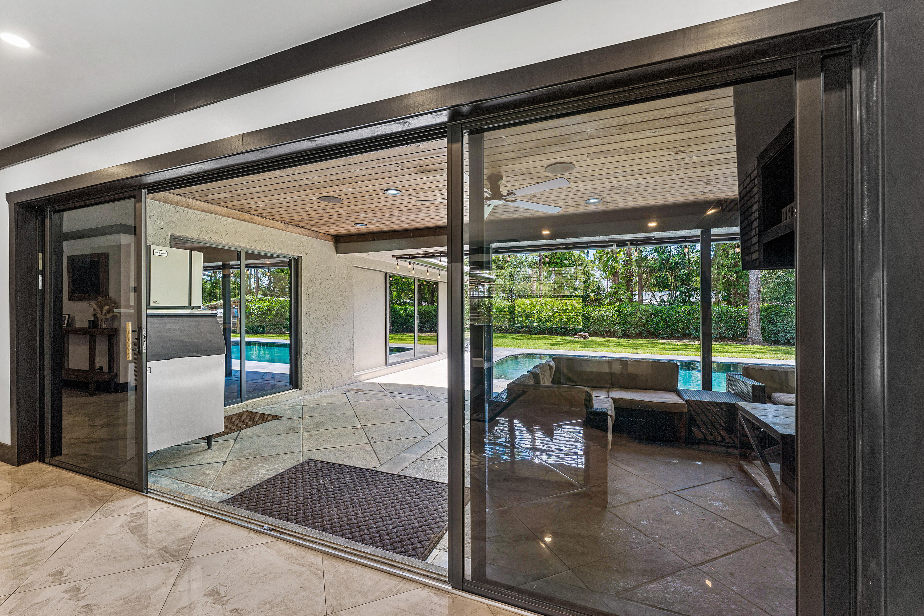 Loxahatchee - Residential