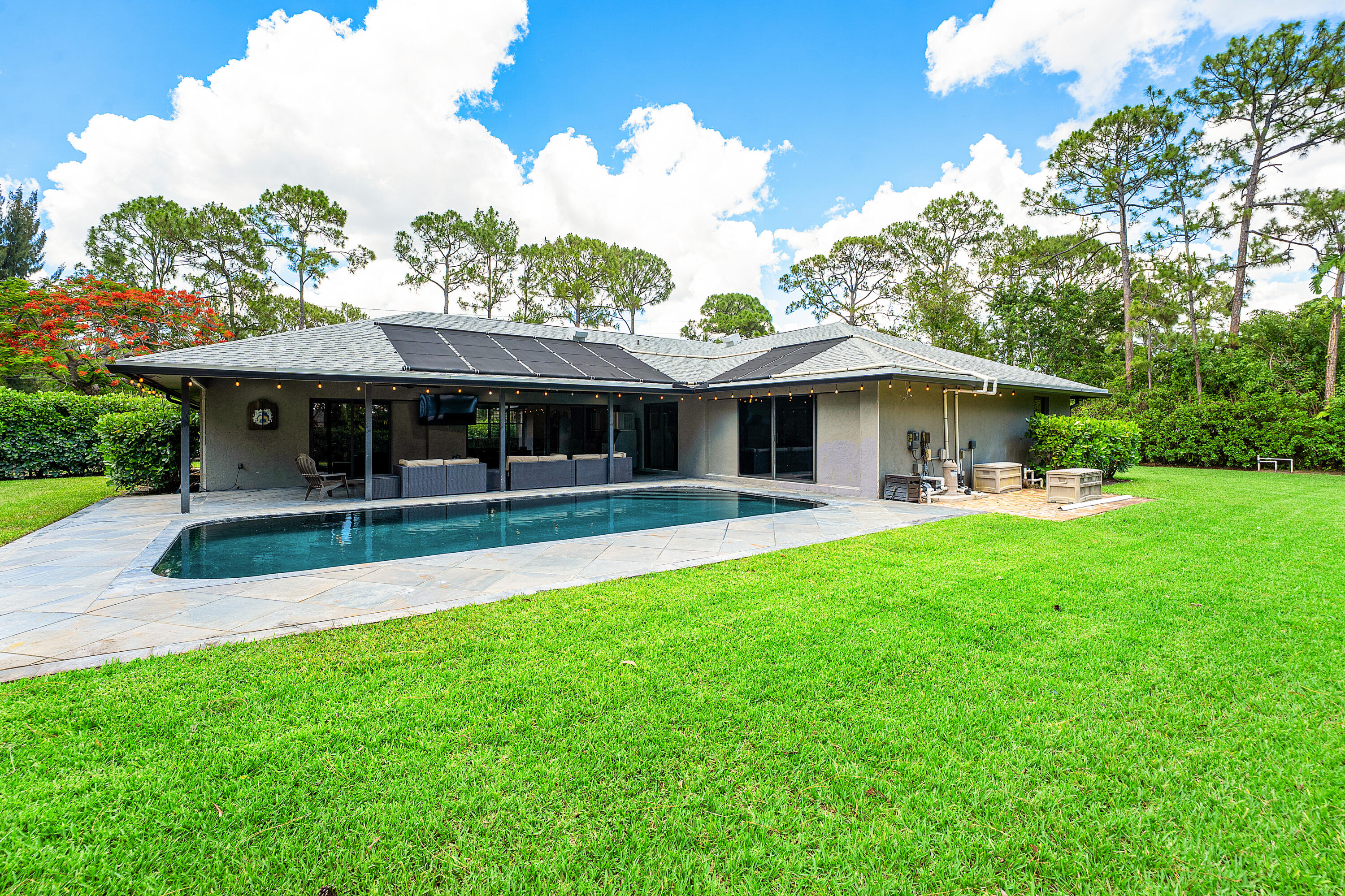 Loxahatchee - Residential