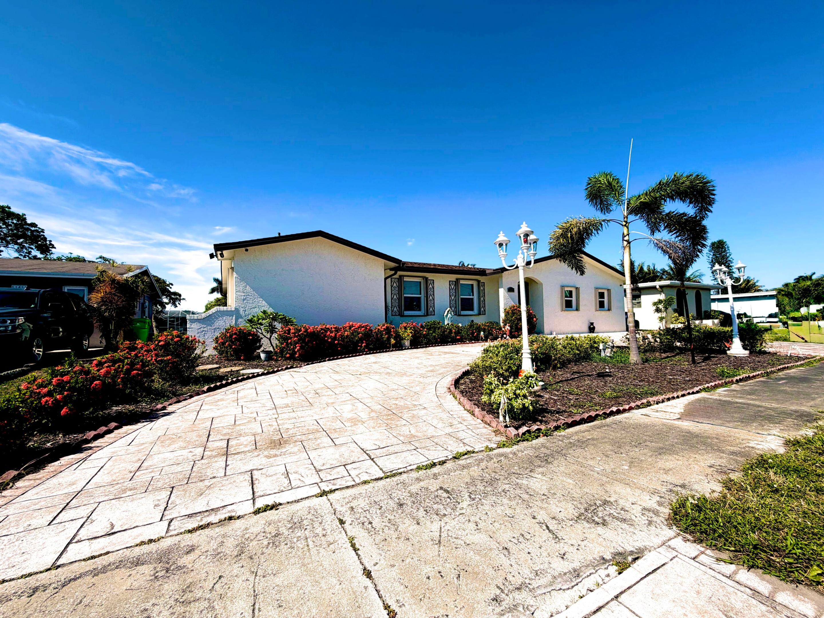 SUNRISE GOLF VILLAGE SEC 24 - Residential