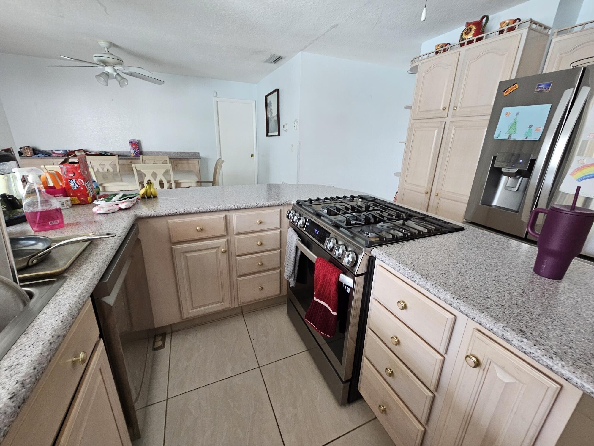 SUNRISE GOLF VILLAGE SEC 24 - Residential