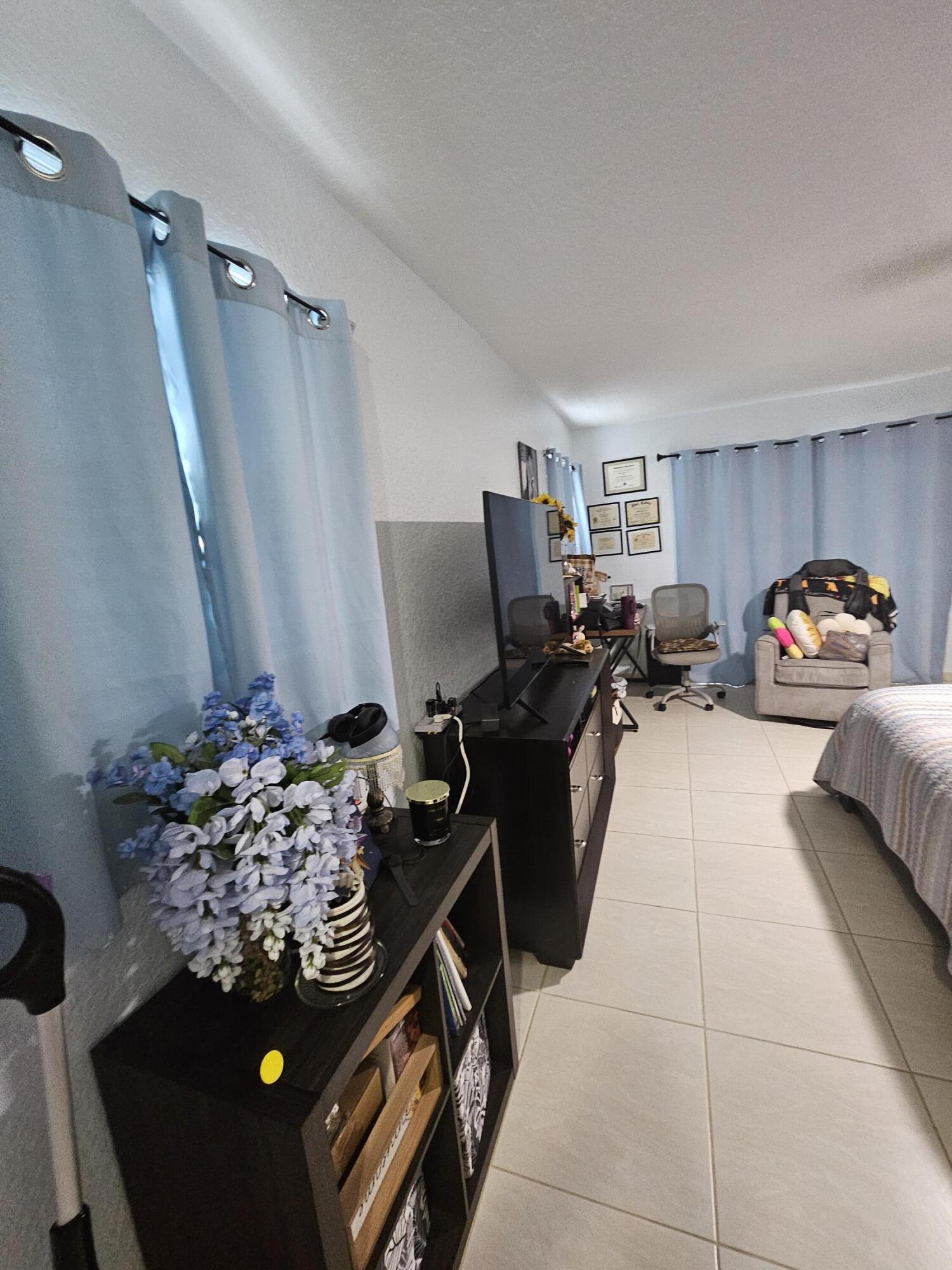 SUNRISE GOLF VILLAGE SEC 24 - Residential