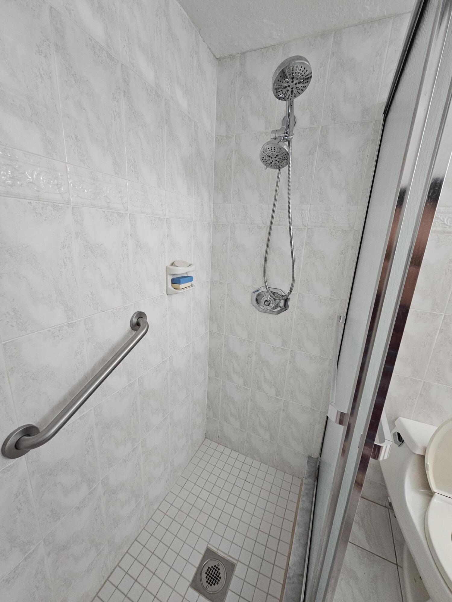 SUNRISE GOLF VILLAGE SEC 24 - Residential