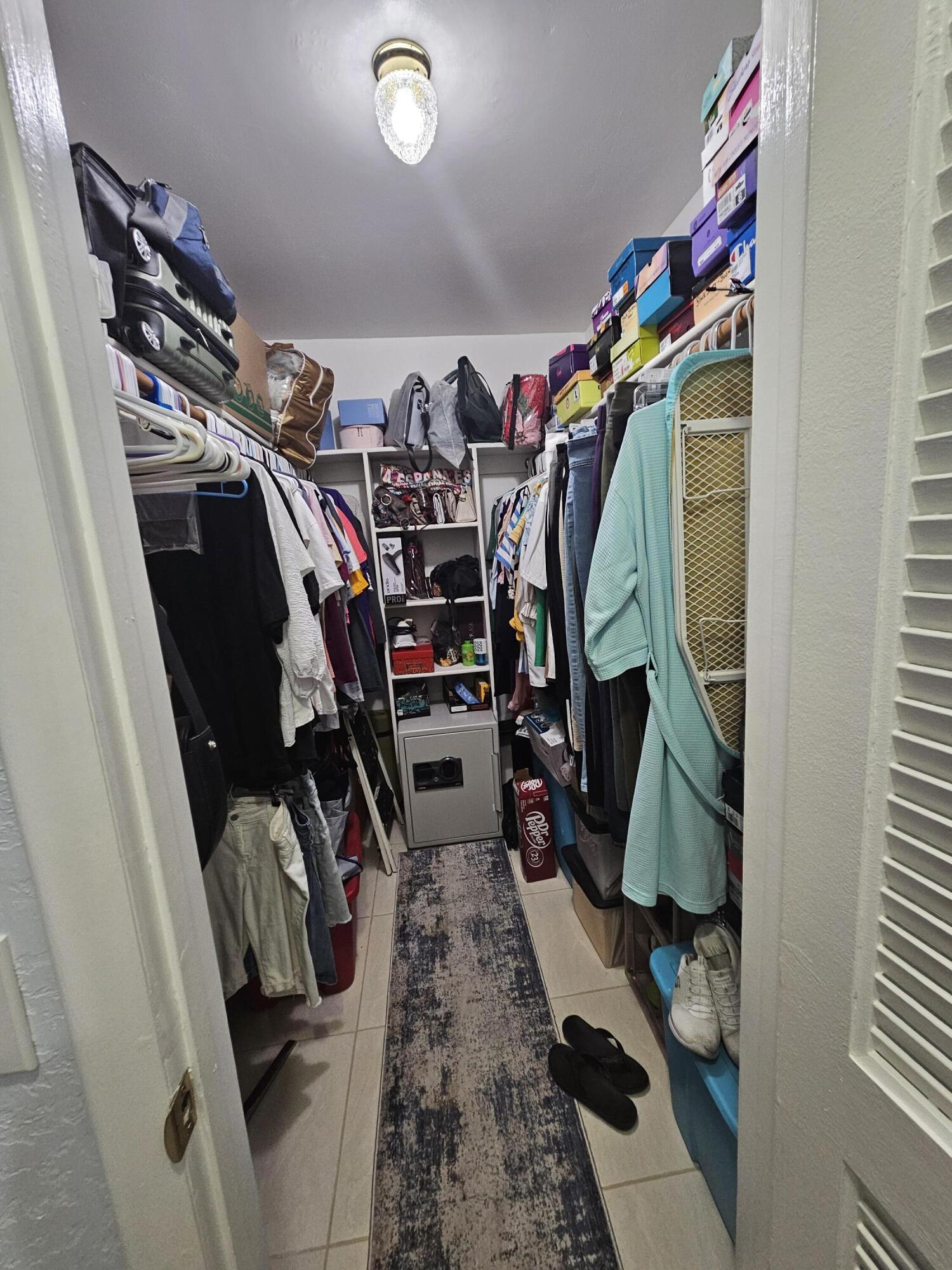 SUNRISE GOLF VILLAGE SEC 24 - Residential