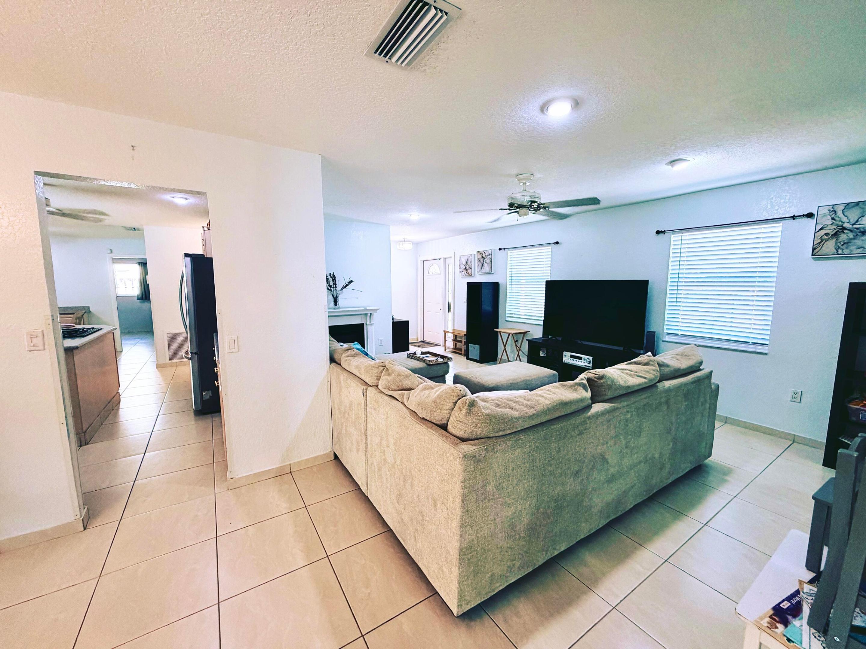 SUNRISE GOLF VILLAGE SEC 24 - Residential