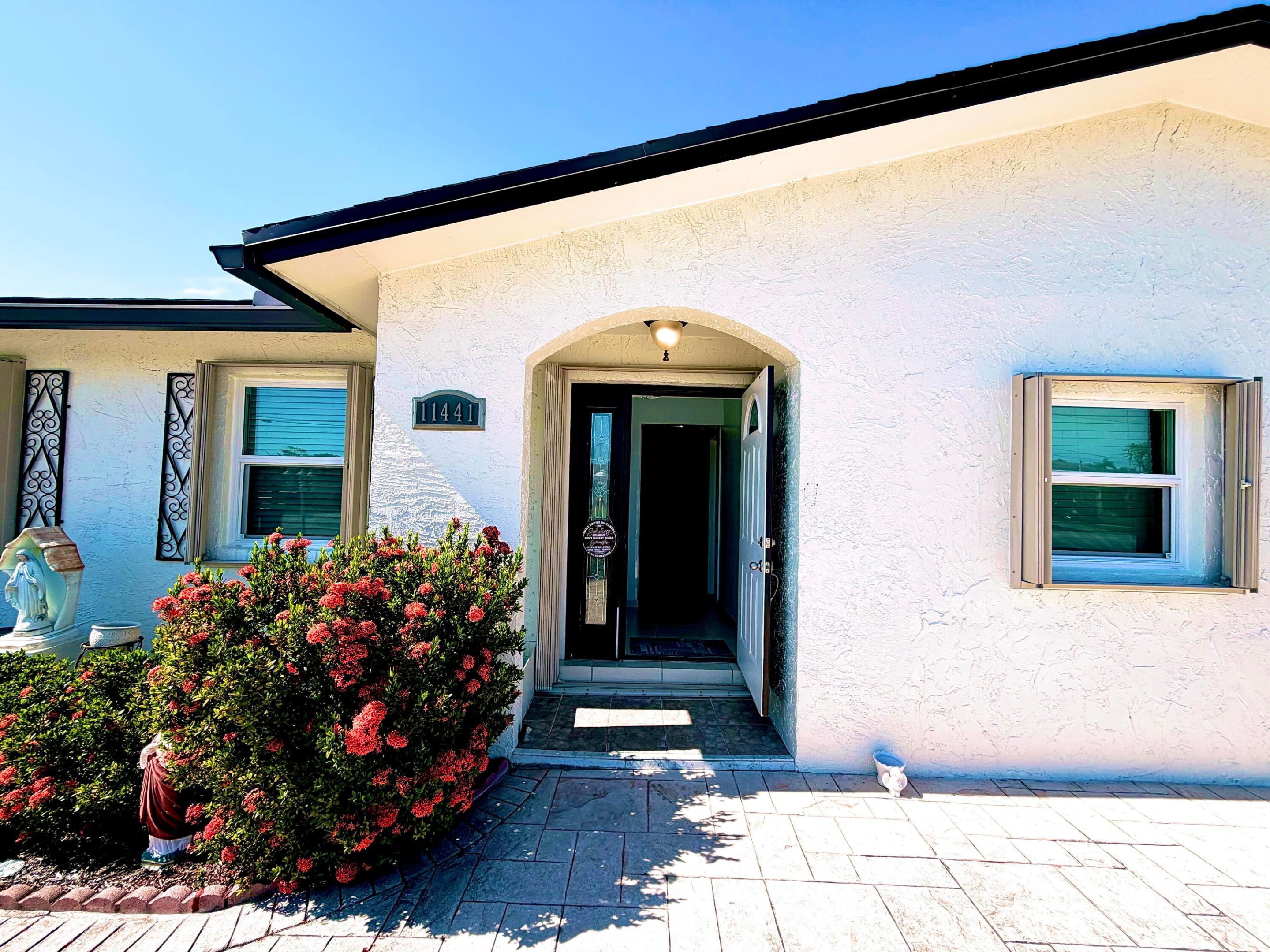 SUNRISE GOLF VILLAGE SEC 24 - Residential