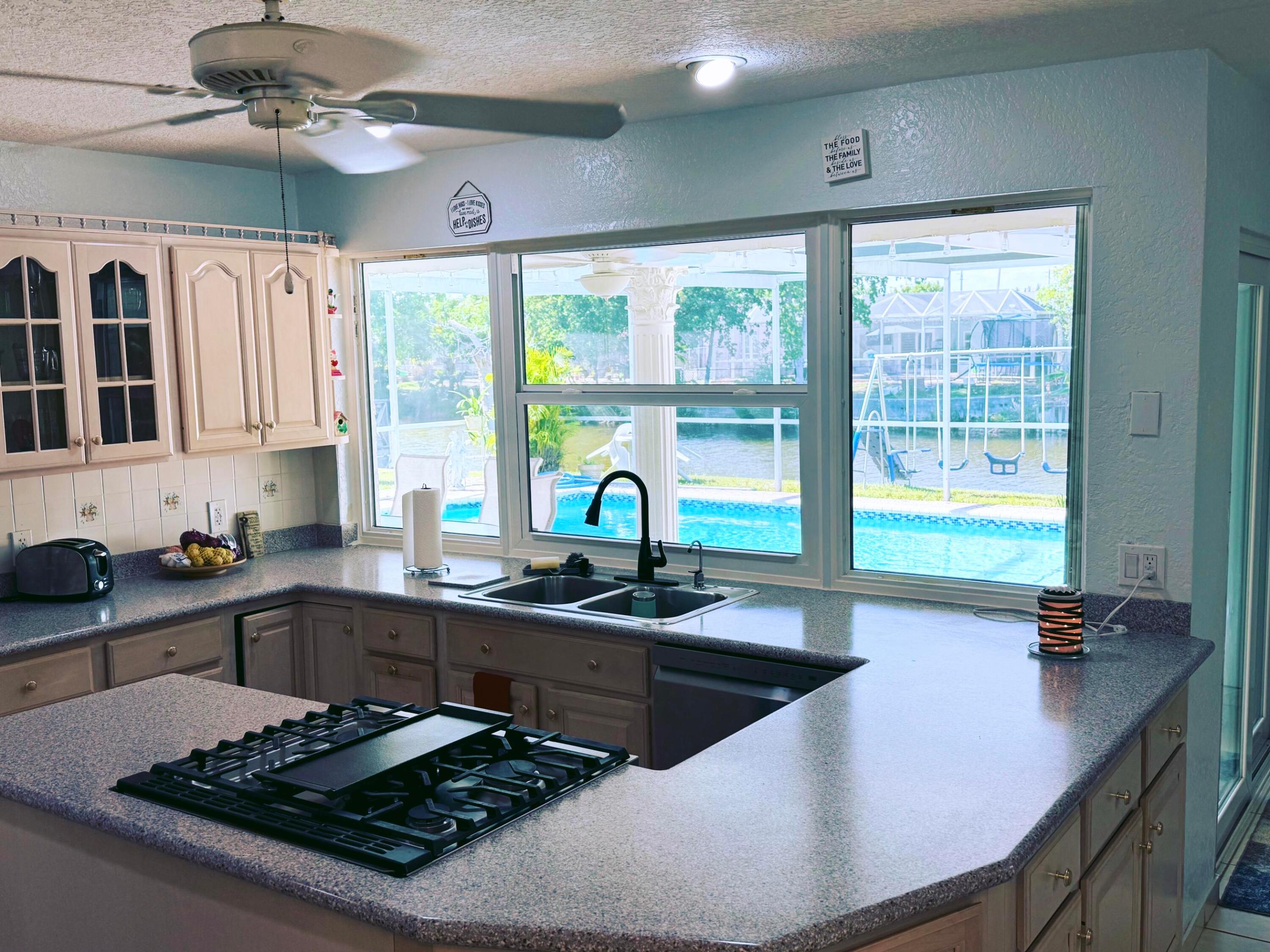 SUNRISE GOLF VILLAGE SEC 24 - Residential
