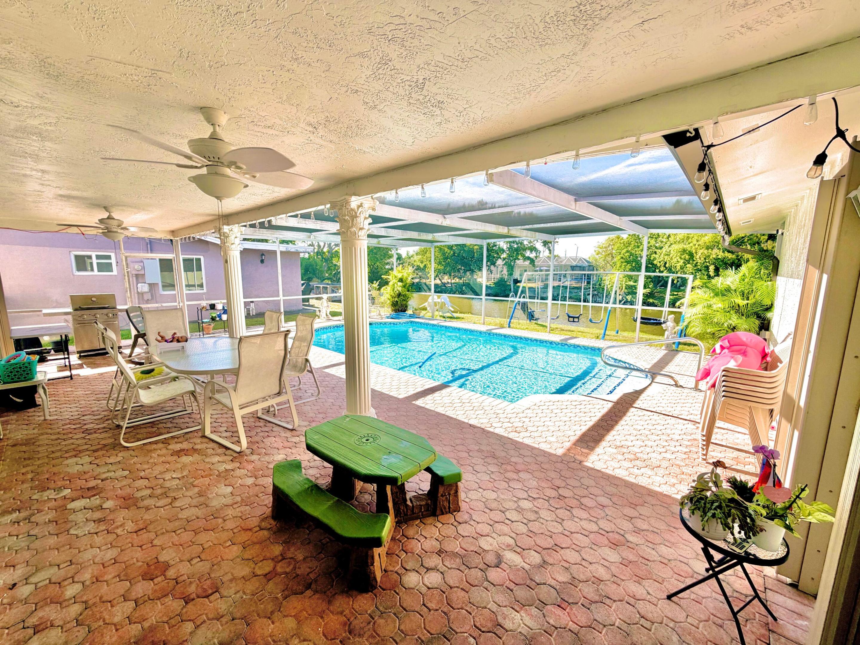 SUNRISE GOLF VILLAGE SEC 24 - Residential