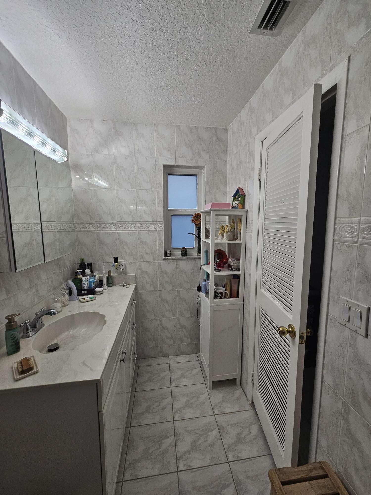 SUNRISE GOLF VILLAGE SEC 24 - Residential