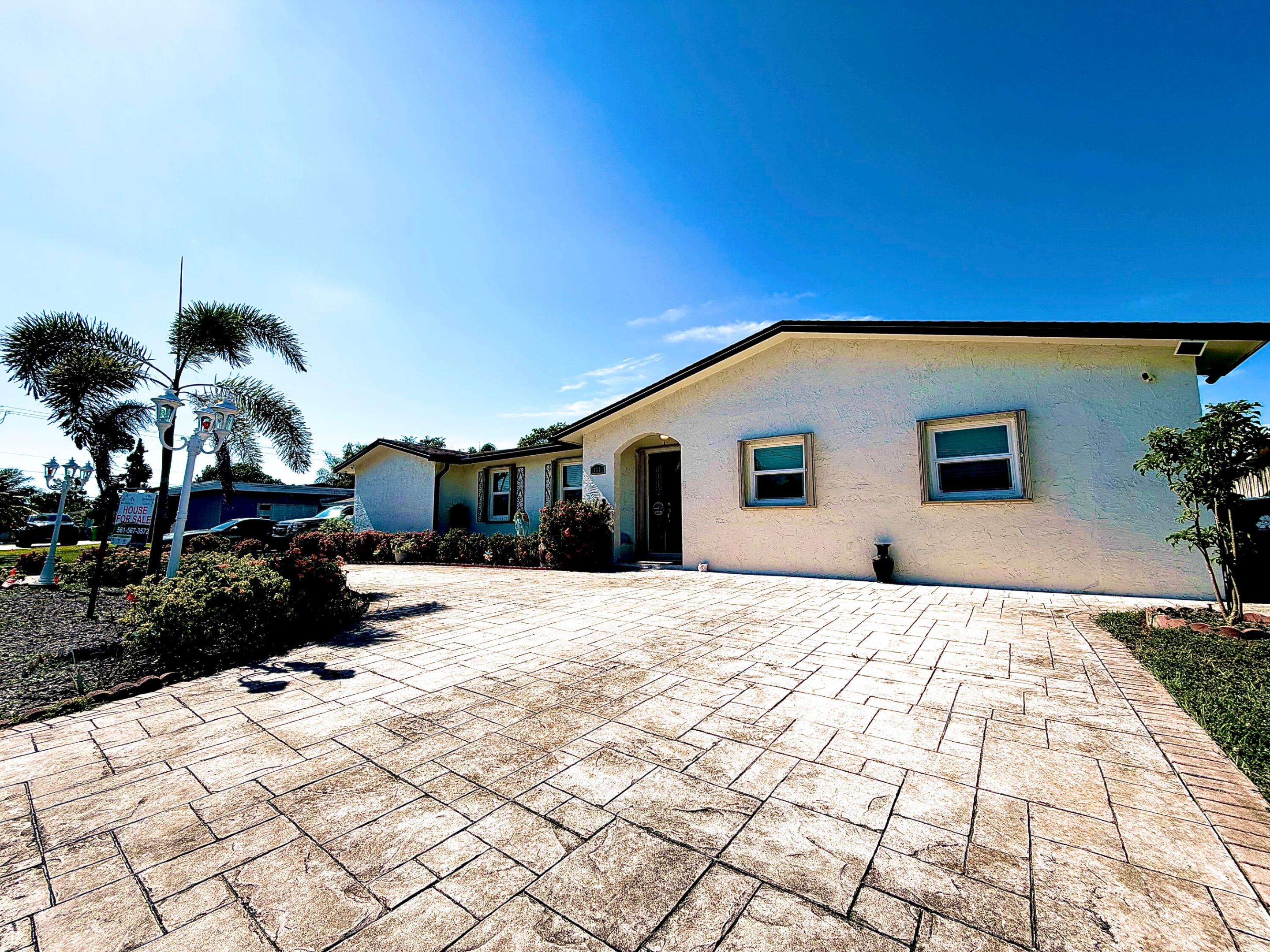 SUNRISE GOLF VILLAGE SEC 24 - Residential