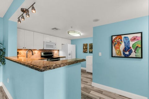Tiny photo for 520 SE 5TH Avenue #2512, Fort Lauderdale, FL 33301 (MLS # B26083811)
