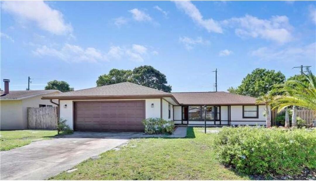 WOODCREST - Residential Lease