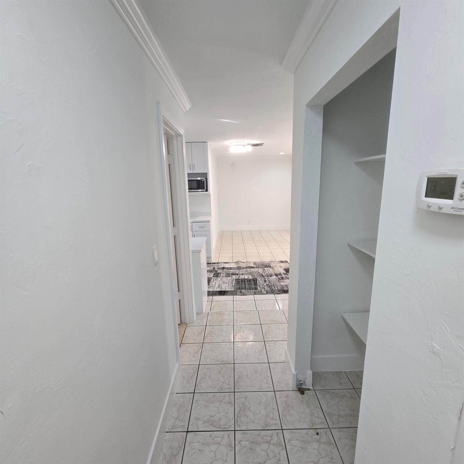 WOODCREST - Residential Lease