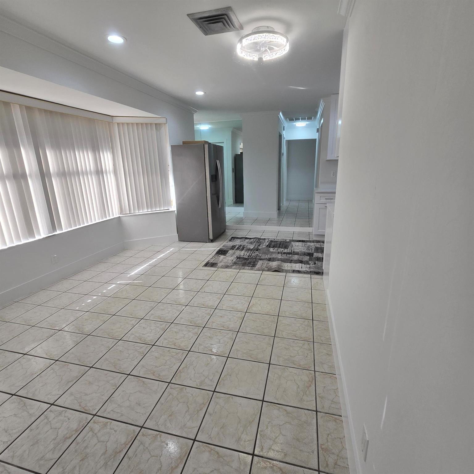 WOODCREST - Residential Lease