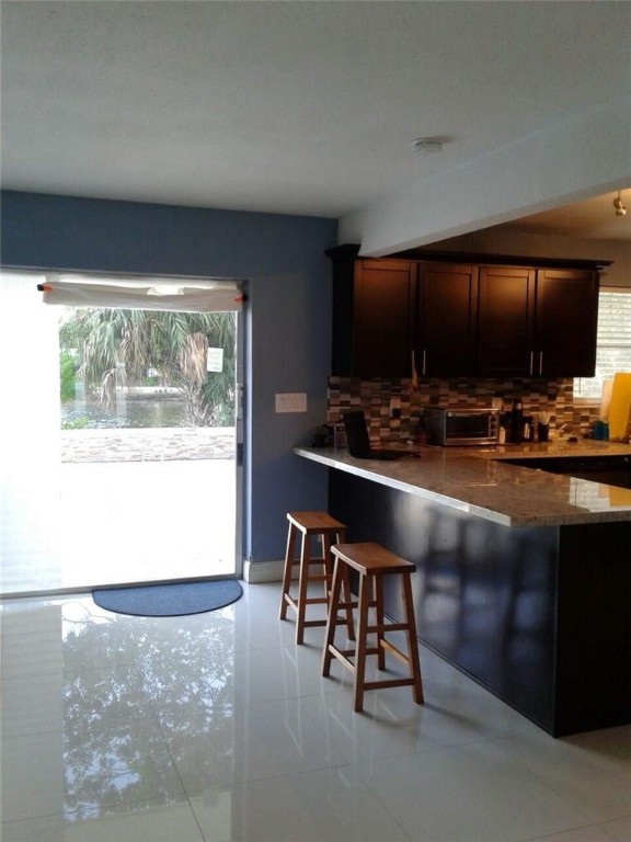 Oakland Blvd Dev 50-37 B - Residential