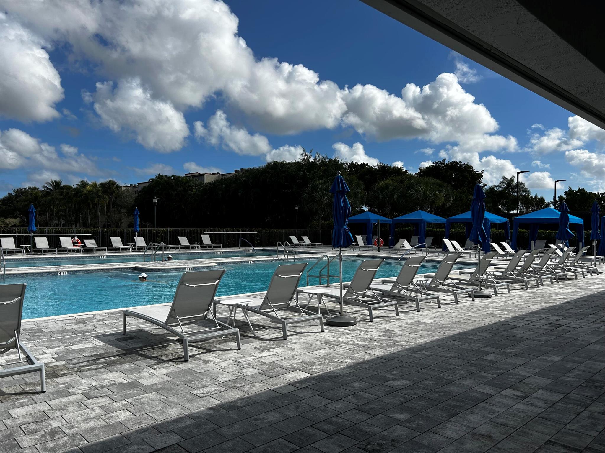 AVALON TRAILS AT VILLAGES - Residential