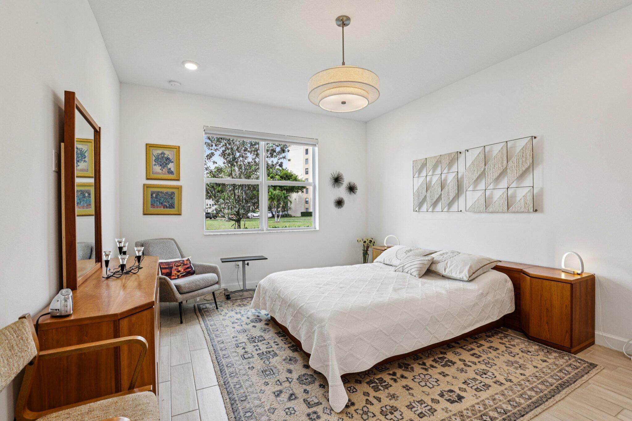 AVALON TRAILS AT VILLAGES - Residential