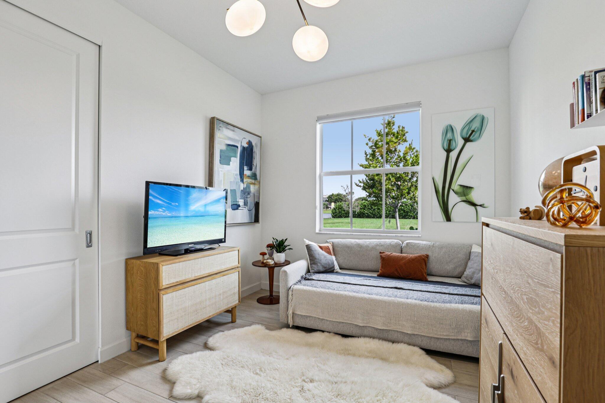 AVALON TRAILS AT VILLAGES - Residential