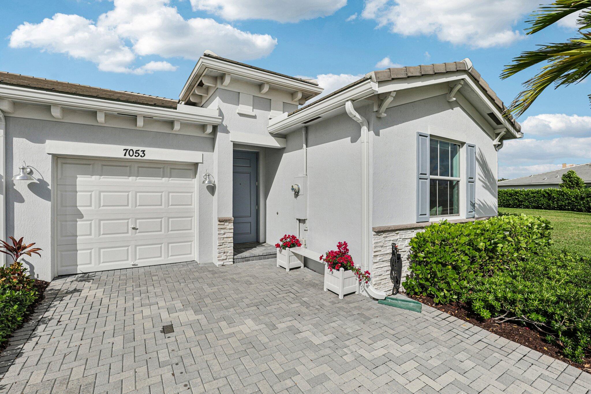 7053 Peters Lane