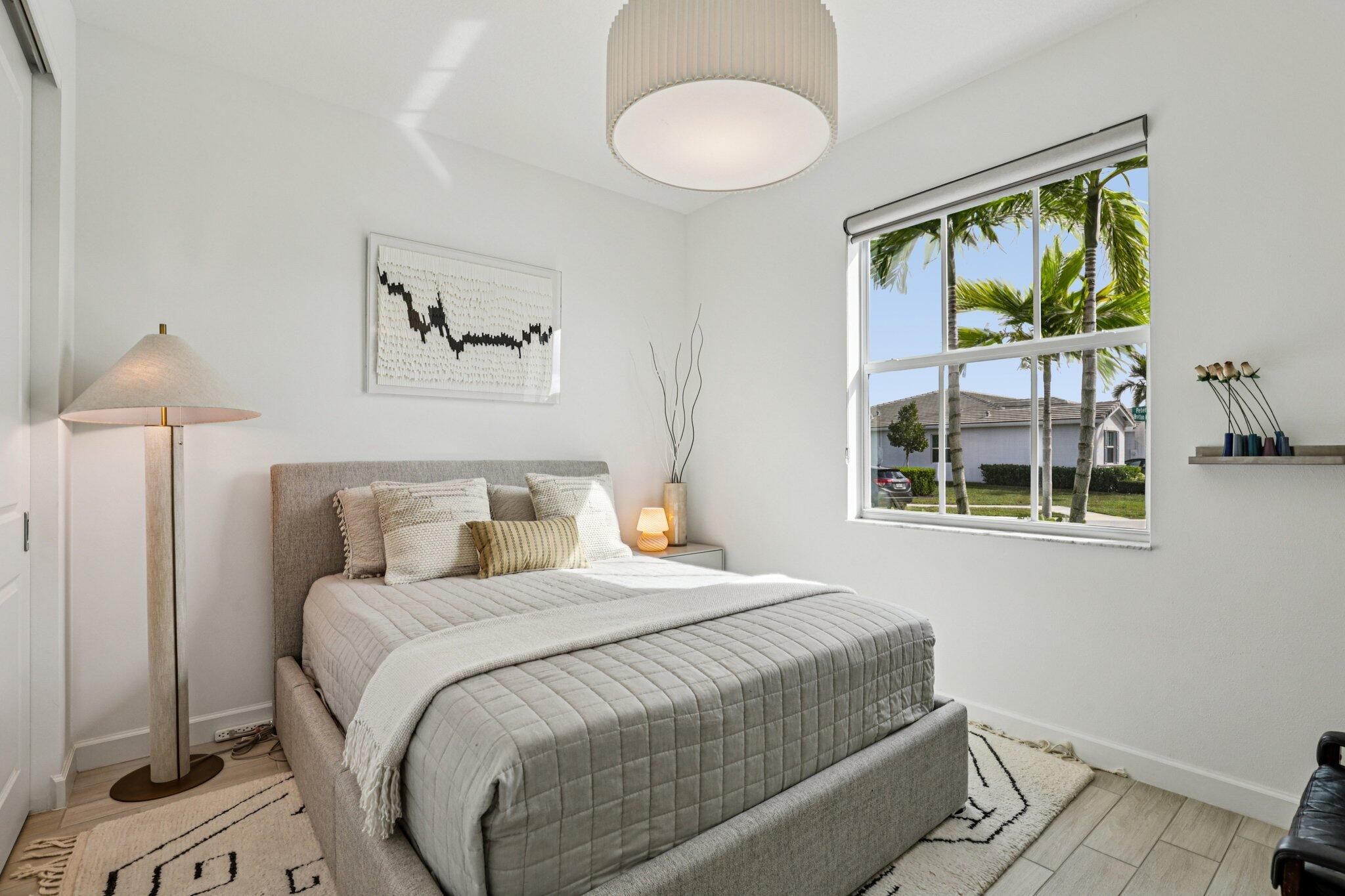 AVALON TRAILS AT VILLAGES - Residential