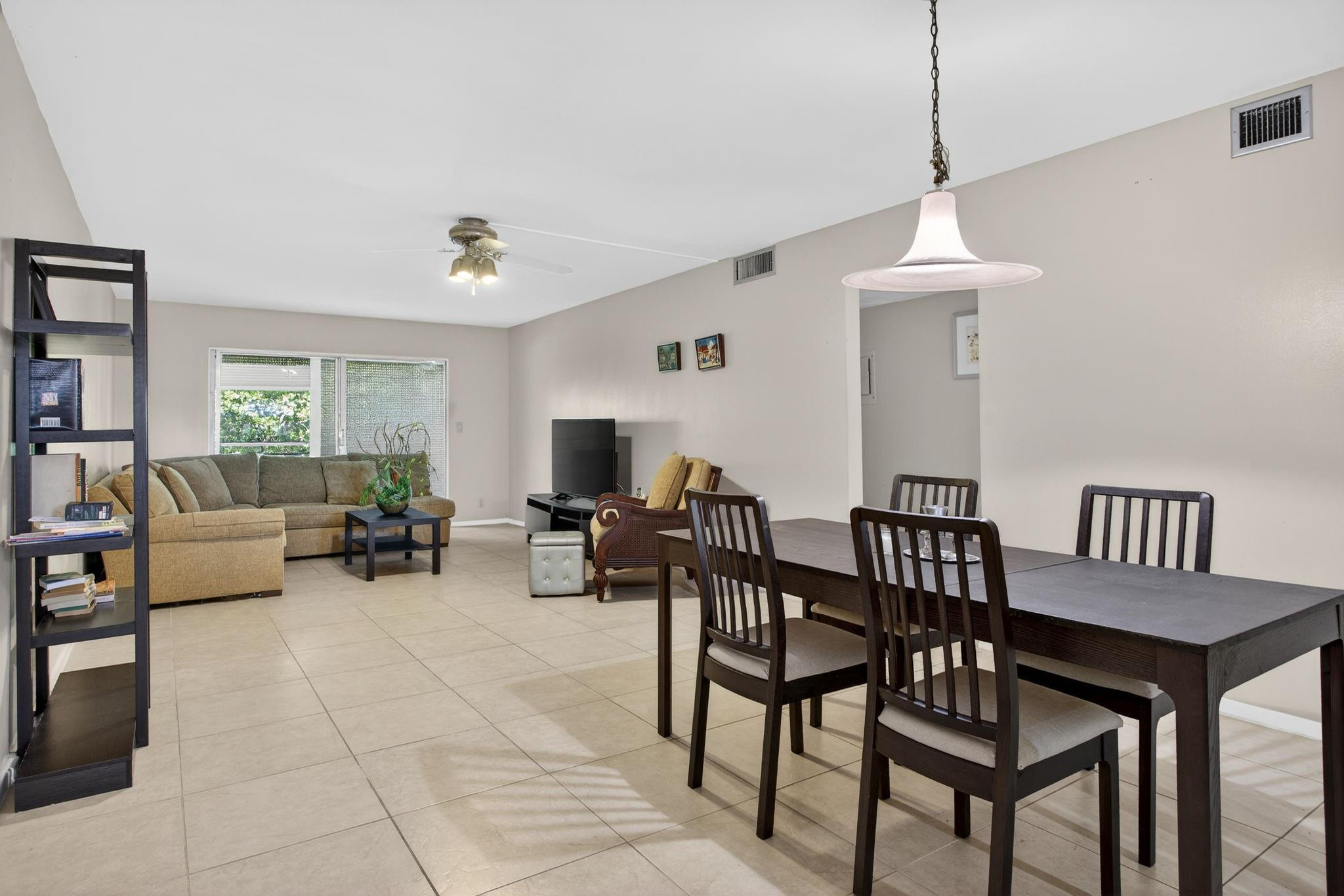 WYNMOOR GOLF VILLAGE - Residential