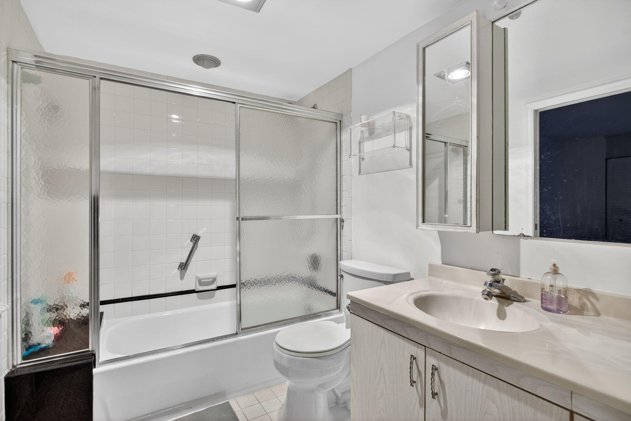 WYNMOOR GOLF VILLAGE - Residential