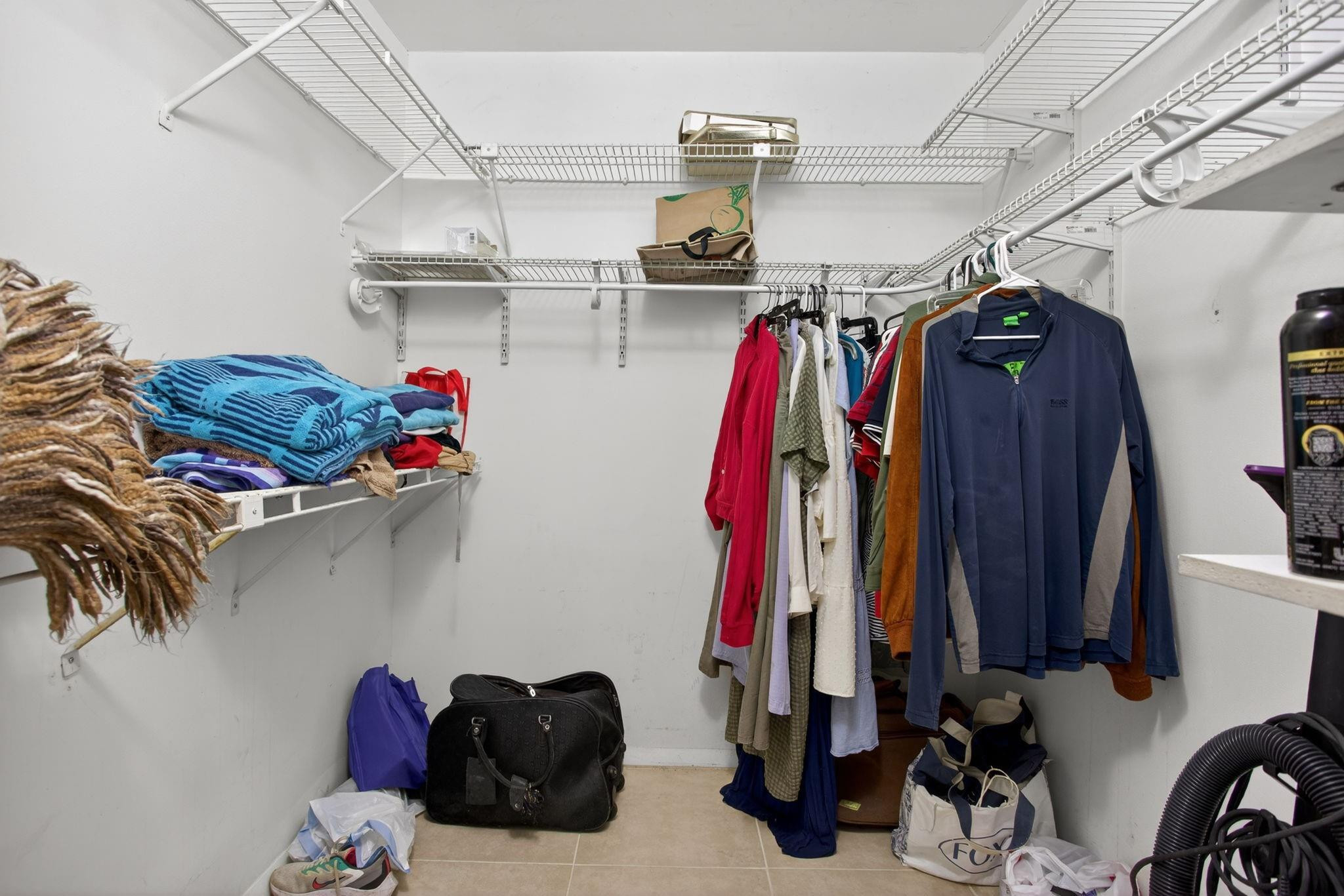 WYNMOOR GOLF VILLAGE - Residential