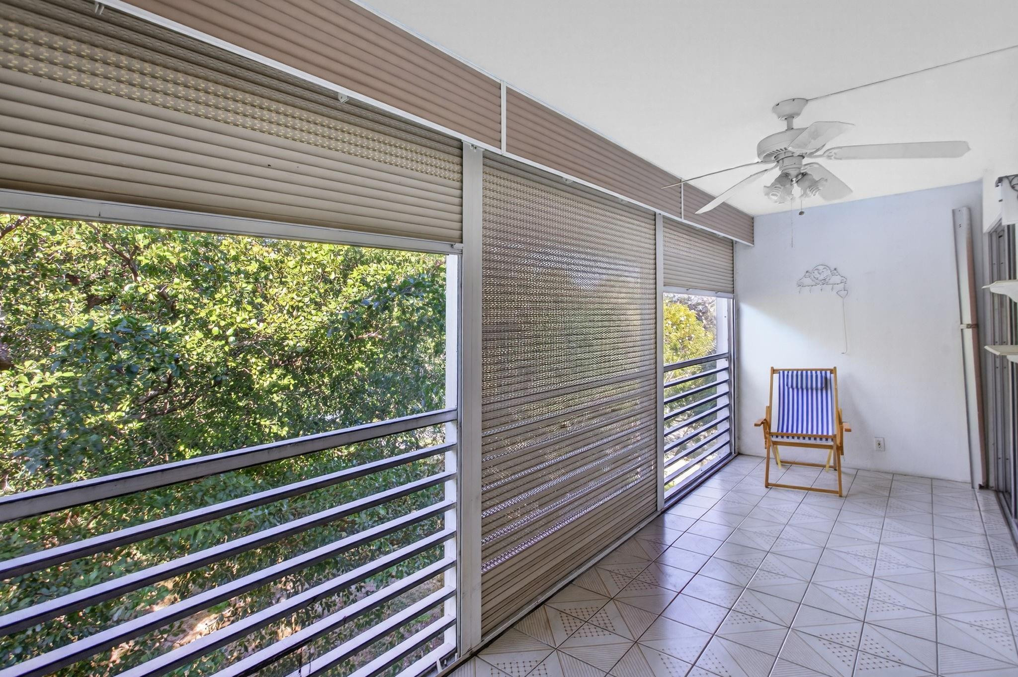 WYNMOOR GOLF VILLAGE - Residential