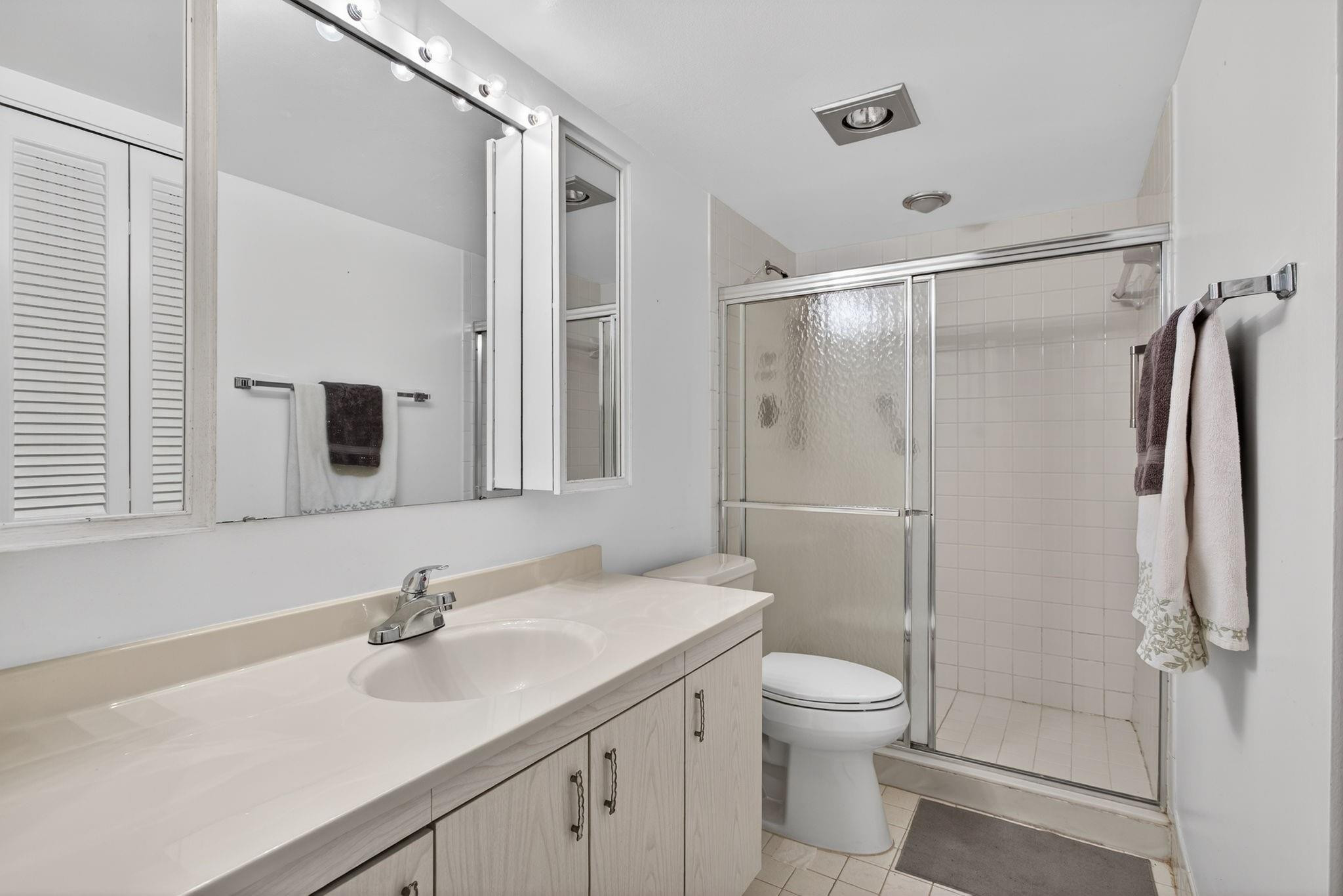 WYNMOOR GOLF VILLAGE - Residential