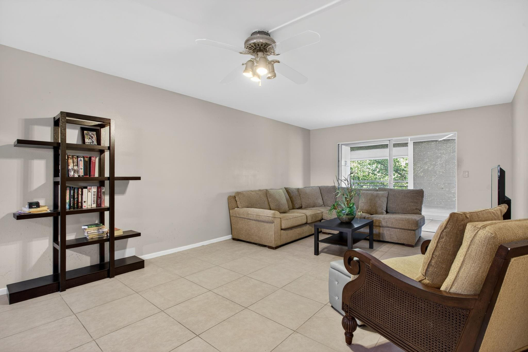 WYNMOOR GOLF VILLAGE - Residential