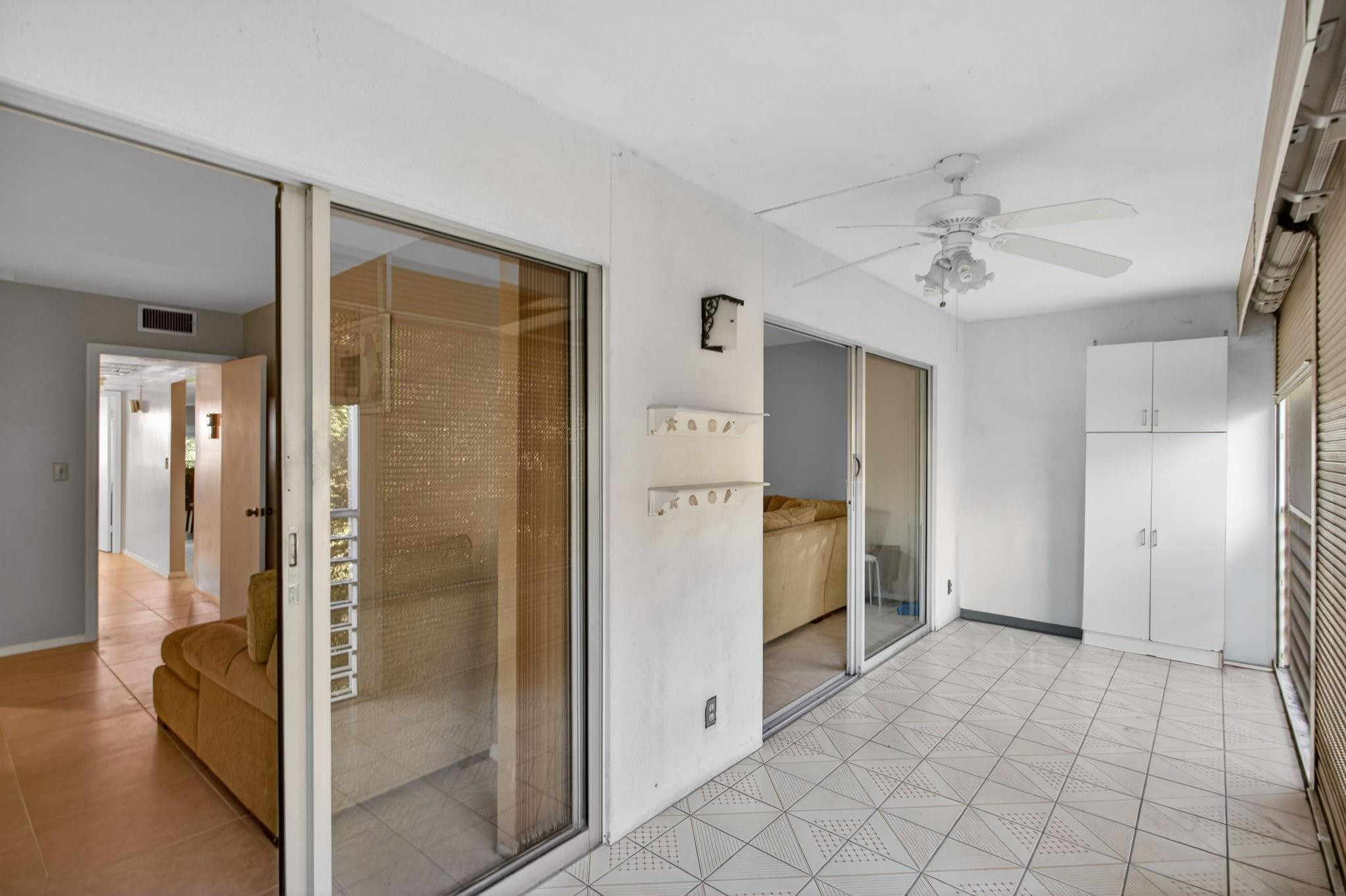 WYNMOOR GOLF VILLAGE - Residential