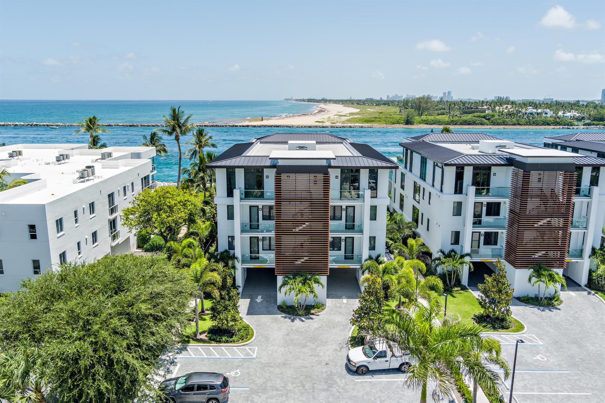 150 Inlet Way 1e, Palm Beach Shores, FL, 33404/$3,300,000 2 150 Inlet Way 1e