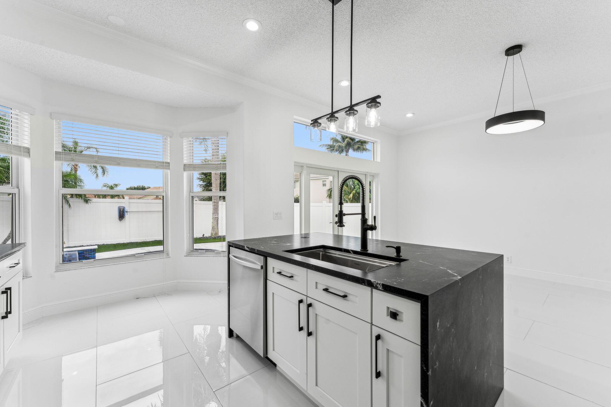 WINSTON TRAILS PAR 7 - Residential Lease