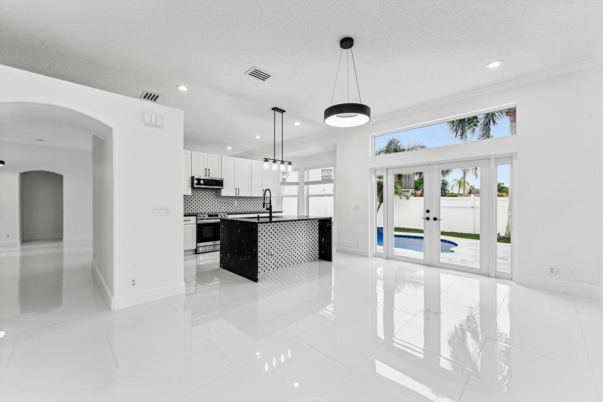 WINSTON TRAILS PAR 7 - Residential Lease